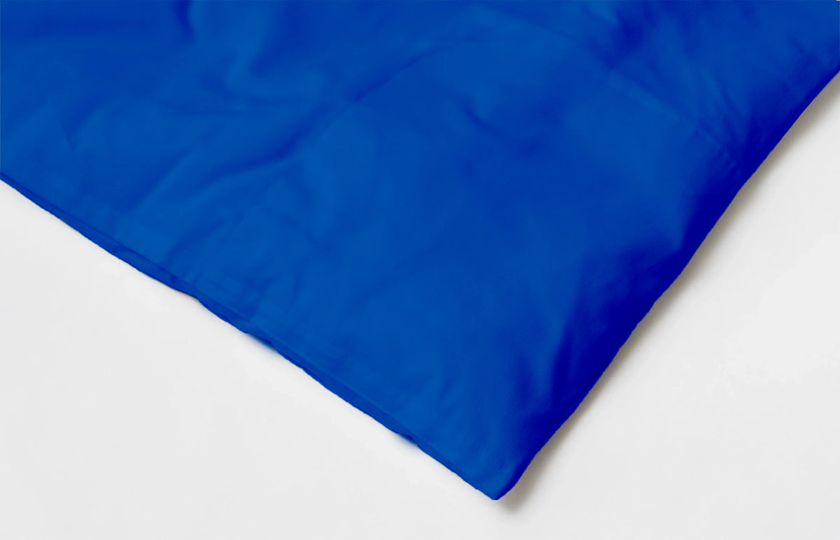 Majestic Cobalt Bedding Set