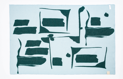 Bold Overlock Throw