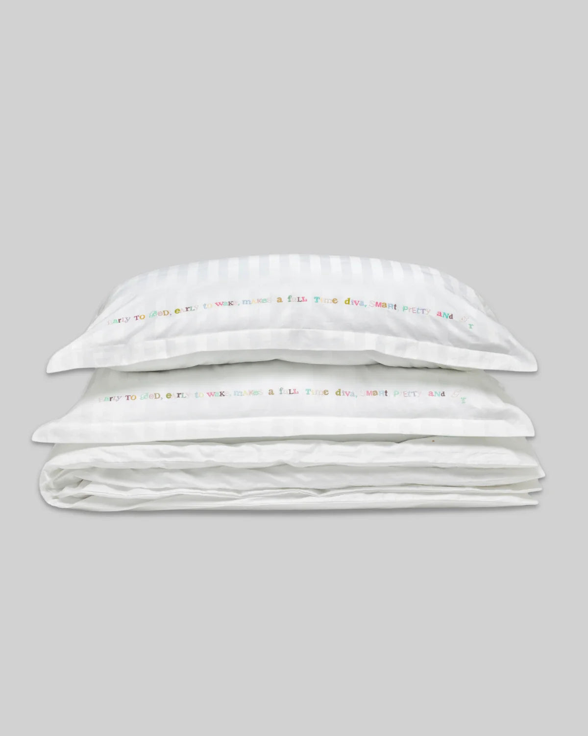 Notes of Diva Bedding Set