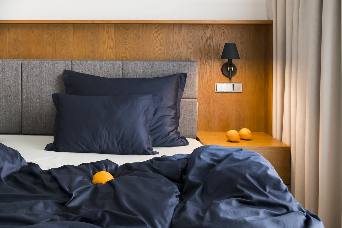Midnight Diving Bedding Set